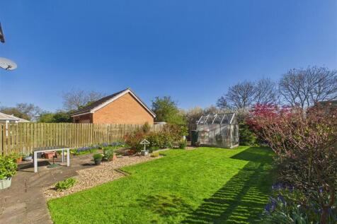 CAM05451G0-PR0116-STILL019.jpg