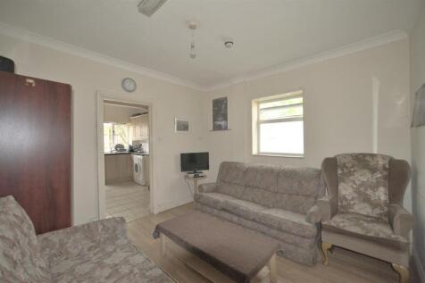 Westbrook, Bournemouth, BH1 photo 2