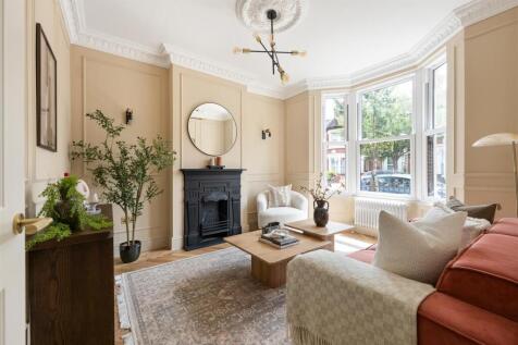 Blenheim Road, E17