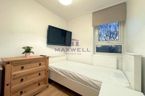 Teviot Street, Tower Hamlets, London, E14 photo 3