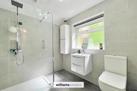 Annexe Shower Room