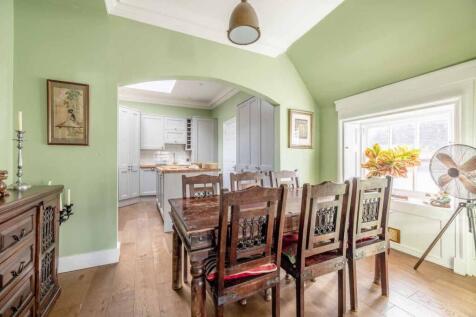 Dining Room / Kitchen
