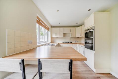 1366006-2-68f77e1...