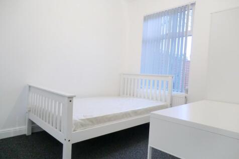 Pershore Place, Cannon Park photo 2