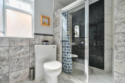 1306137-9-6848438...