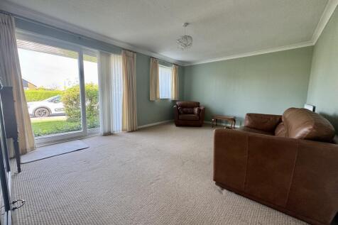 Princess Margaret Avenue, Palm Bay, Margate, Kent, CT9 photo 3