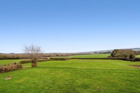 The Lower House - Garden &amp; View.jpg