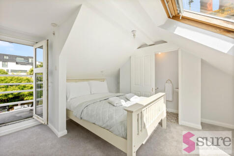 Roedean Terrace, ...