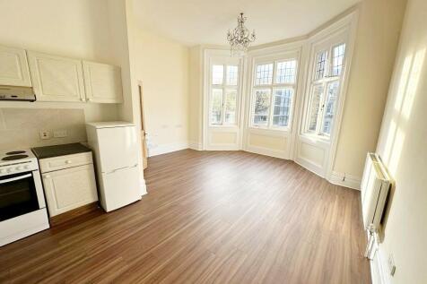 The Drive, Hove, East Sussex, BN3 photo 2