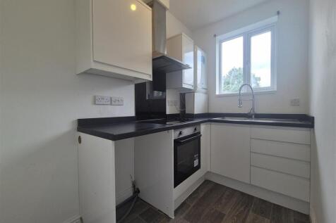 Bridgnorth Road Wollaston 1.jpg