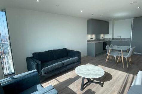 Living Room 1.jpg