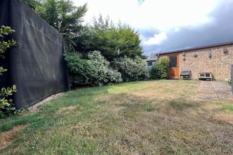 IMG-20250718-WA00...