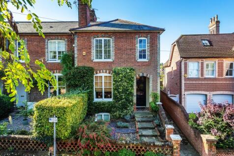 Click to visit Rightmove listing