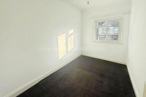 London Road, Westcliff On Sea photo 4