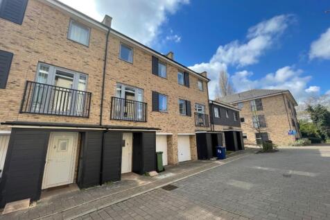 Room 6, Alice Bell Close, CB4 photo 5