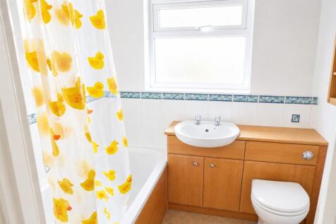 Thyra Grove, Beeston, NG9 2BL photo 4