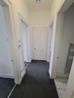 21 NewStreet Hallway2.jpg