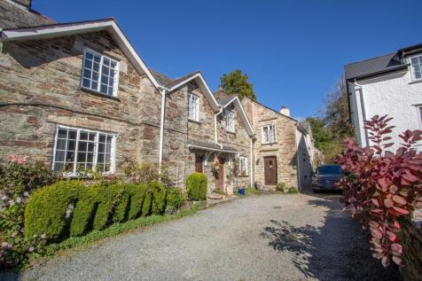 Yelverton, PL20 - property photo