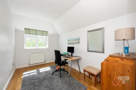 The Droveway, 22A-006.JPG