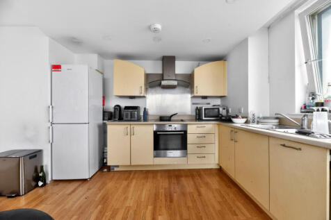 Reception/Kitchen