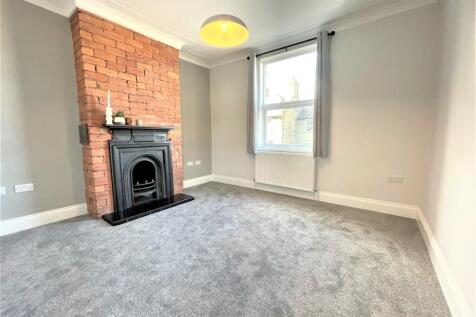 Beckbury Street, Farsley photo 5