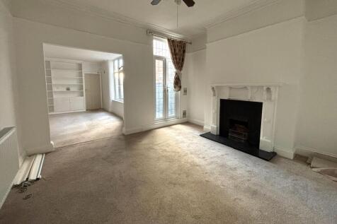 Park Avenue, Grimsby, North East Lincs, DN32 photo 3