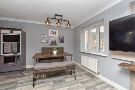 Kitchen/Dining Area