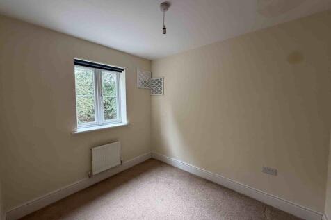 Roebuck Road photo 5