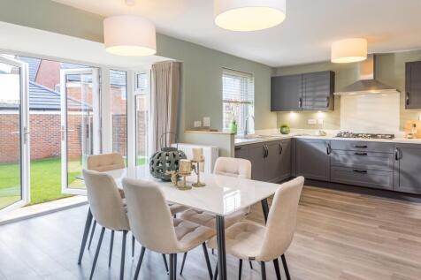 Kitchen and dining room in the 4 bedroom Culver at Finchwood Park