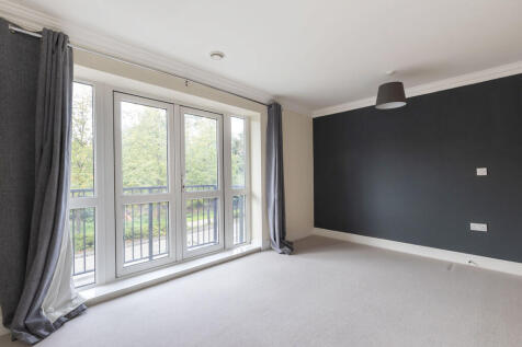 Brookbank Close, Cheltenham, GL50 3NL photo 4
