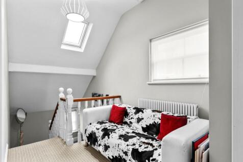 Second floor landing