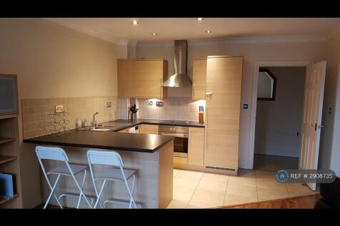 Saffron Close, Reading, RG6 photo 4
