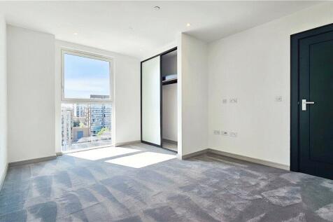 Eden Grove, Staines-upon-Thames, Surrey, TW18 photo 3