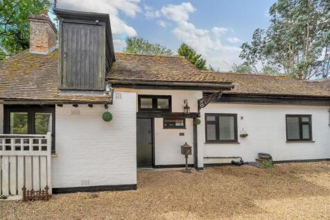 Courtyard aspect (enchanced).jpg