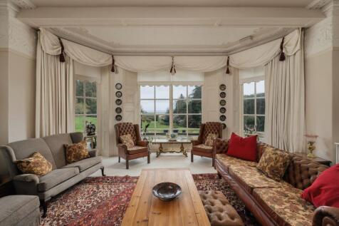 Drawing Room, 1 Stokeley Manor, Stokenham