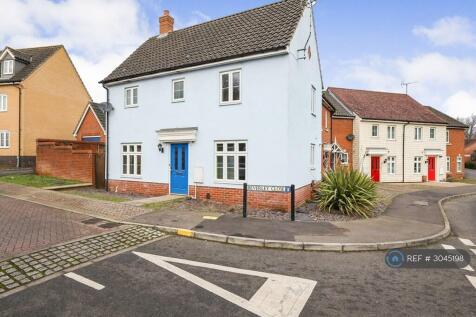 3-bed semi-detached on Beverley Close, Carbrooke, Thetford, IP25, £1,187/mo