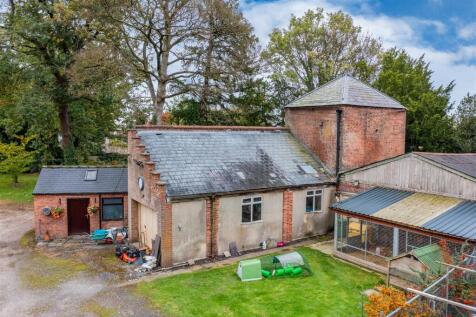 Hall Farm Alfreton-46.jpg