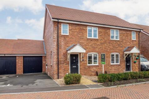 Wantage, OX12 - property photo