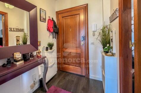 Apartment with terrace in Alaior