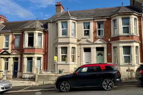 Plymouth, PL4 - property photo