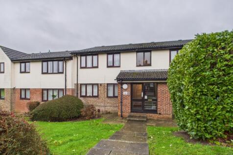 CAM01740G0-PR0500-STILL012