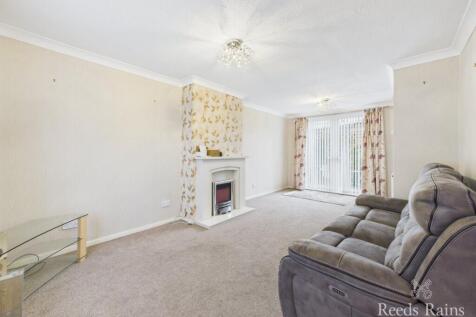Sitting/Dining Room