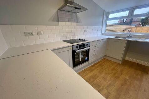 Kings Road, Ashton Under Lyne,  photo 5
