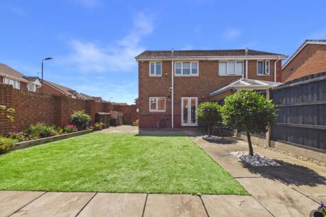 23- Rob Hammond EweMove Pontefract