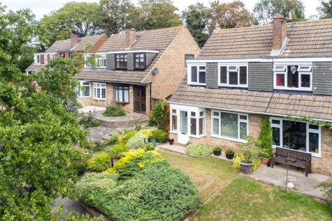 Gravesend, DA13 - property photo