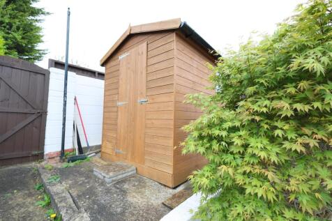 Shed.JPG
