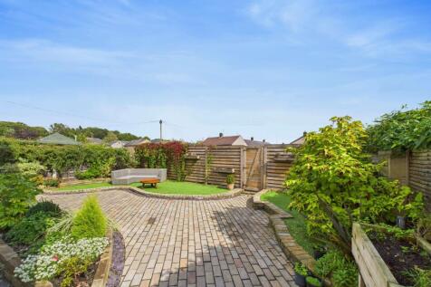 CAM02093G0-PR0053-STILL004