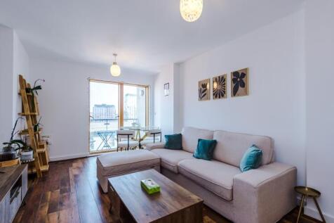 Apt1007Fernie-Air...