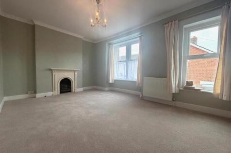 Crescent Road, Wimborne photo 5
