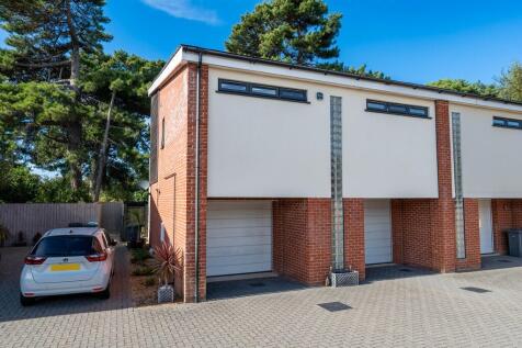 Felixstowe, IP11 - property photo